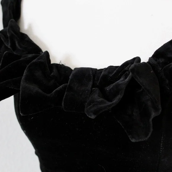 Vintage Black Velvet Bow Detail Mini Cocktail Dress - Picture 2 of 9